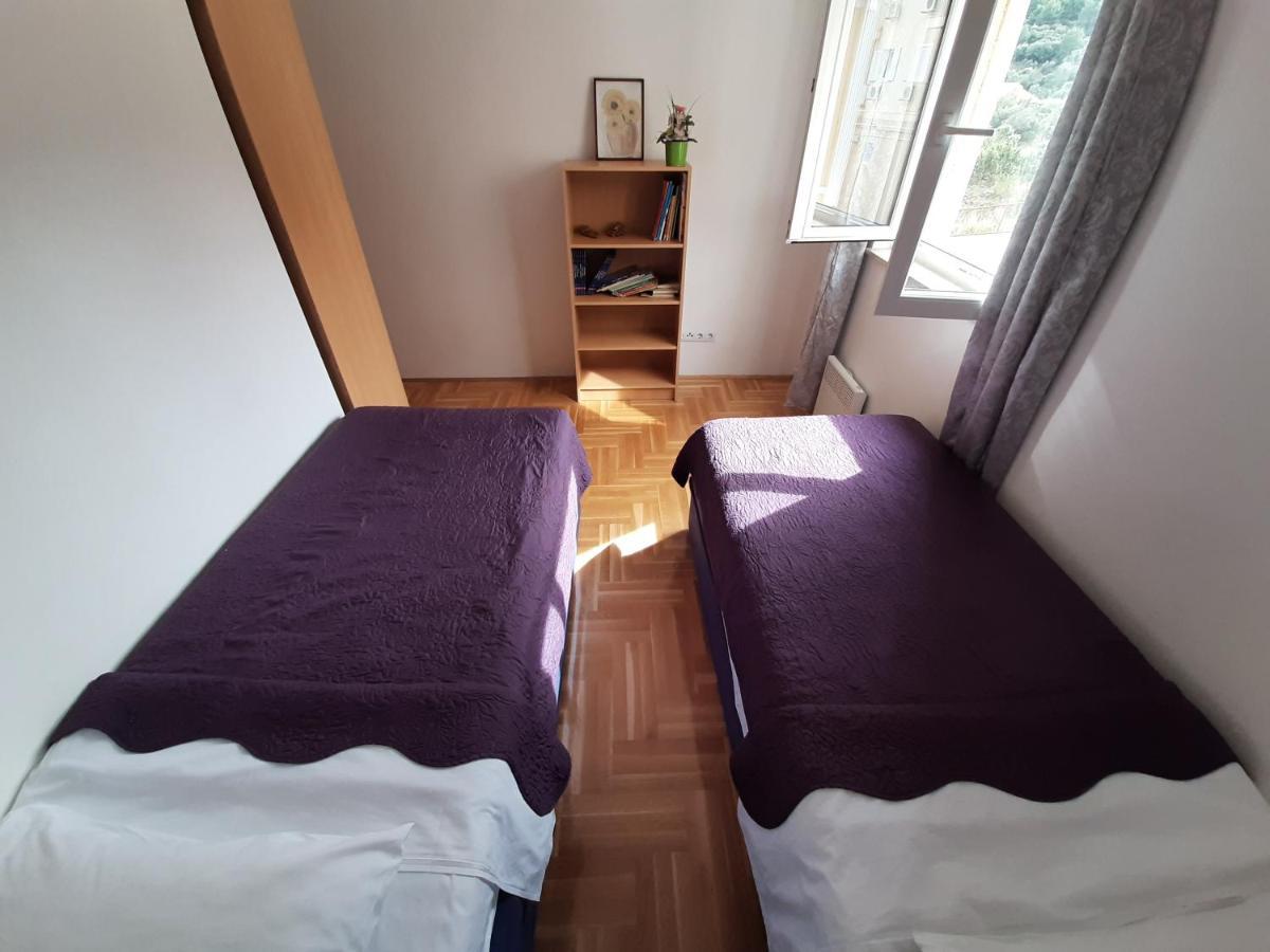 Apartment Jelena Трогир Экстерьер фото
